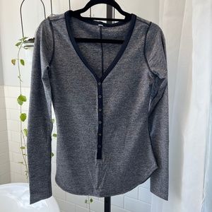 NWT detached Lululemon Awesoma Henley Sz 8
